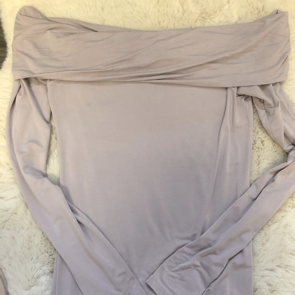 Aritzia Wilfred Off the Shoulder Top